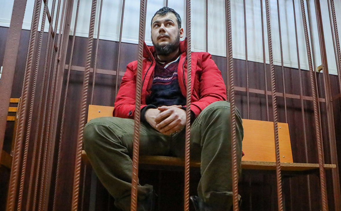 Суд вынес приговор напавшему на священнослужителей в Москве – полтора года колонии