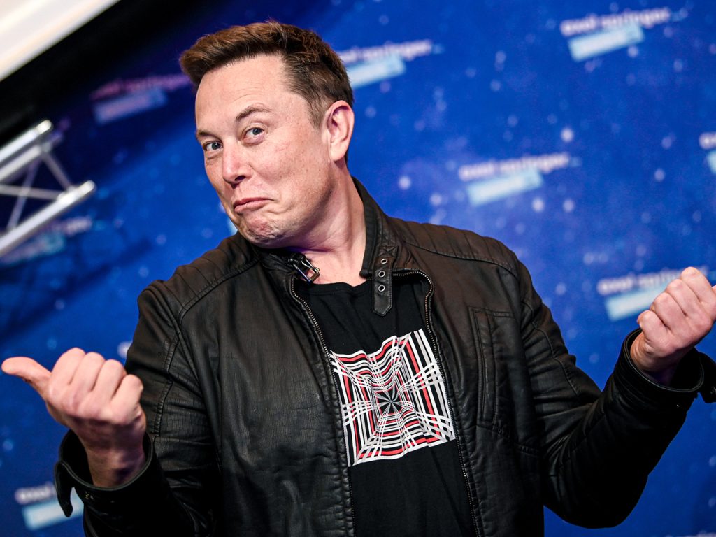 Илон Маск «обеднел» на 15 миллиардов долларов из-за постов в социальных сетях про биткоин