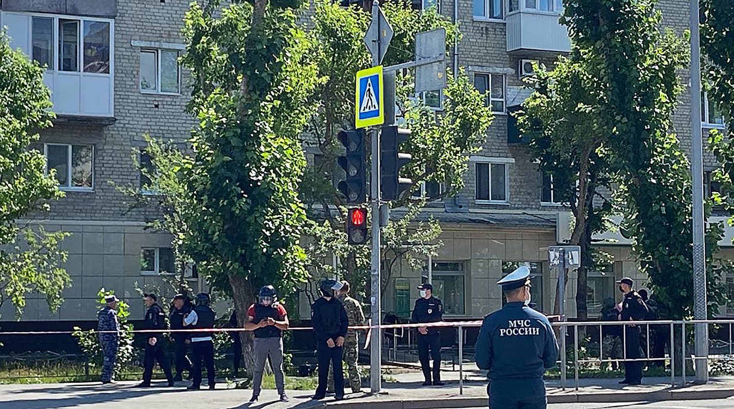 В тюменском Сбербанке был задержан мужчина