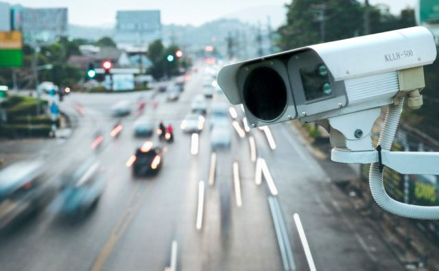 За превышение средней скорости больше не штрафуют