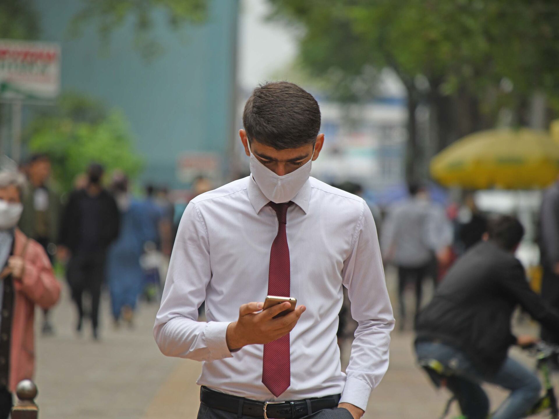 Ученые выявили связь между чтением плохих новостей и ухудшением здоровья