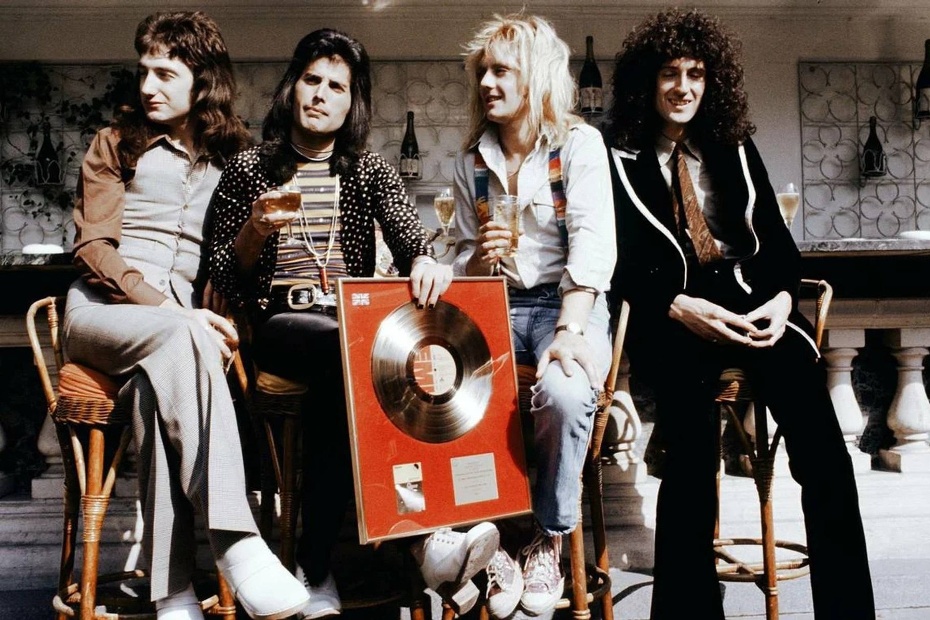 Группа Queen выпустила новую песню с вокалом Фредди Меркьюри