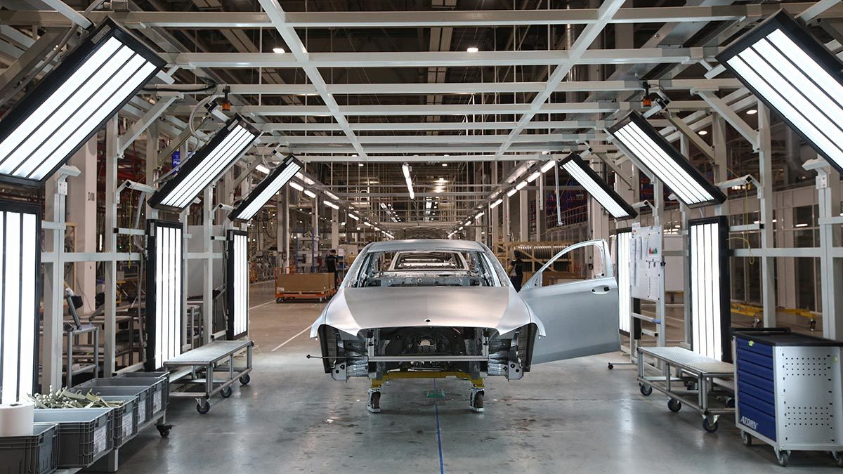 В Подмосковье завод Mercedes-Benz будет перезапущен летом 2023 года